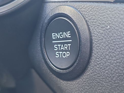 Used 2024 Ford Escape Active image 31