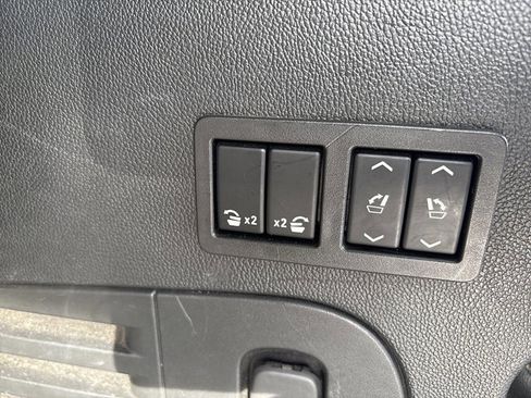 Certified 2020 Chevrolet Tahoe LT w/ RST Edition image 22