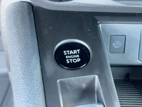 New 2026 Nissan Kicks SV w/ SV Premium Package image 26