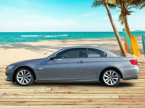 Used 2011 BMW 328i 328i image 2