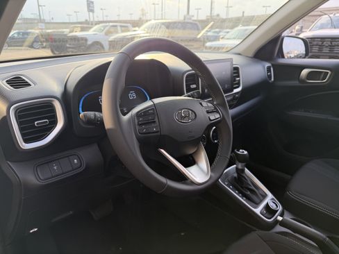 New 2026 Hyundai Venue SEL image 29