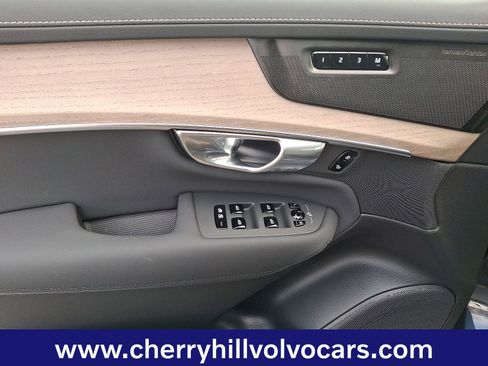 New 2026 Volvo XC90 T8 Plus image 9