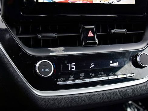 Used 2023 Toyota Corolla LE image 20