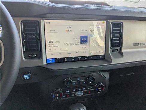 New 2025 Ford Bronco Outer Banks image 11