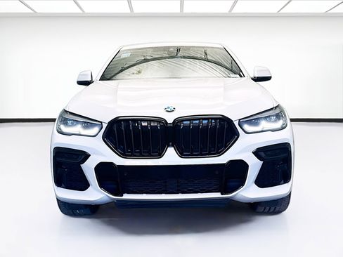 Used 2023 BMW X6 xDrive40i w/ M Sport Package image 2