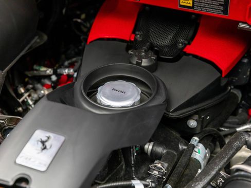 Certified 2022 Ferrari F8 Tributo image 41