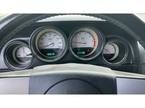 Used 2010 Dodge Challenger R/T image 13