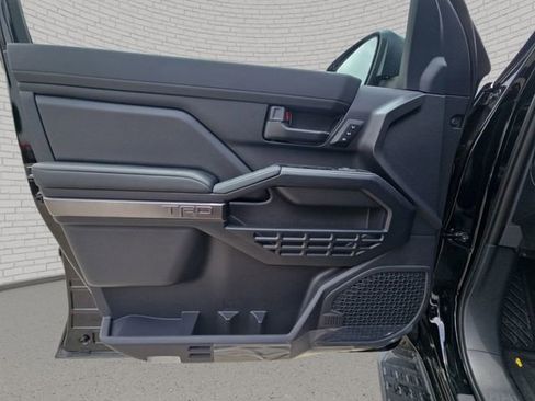New 2026 Toyota 4Runner TRD Off-Road Premium AWD/4WD image 27