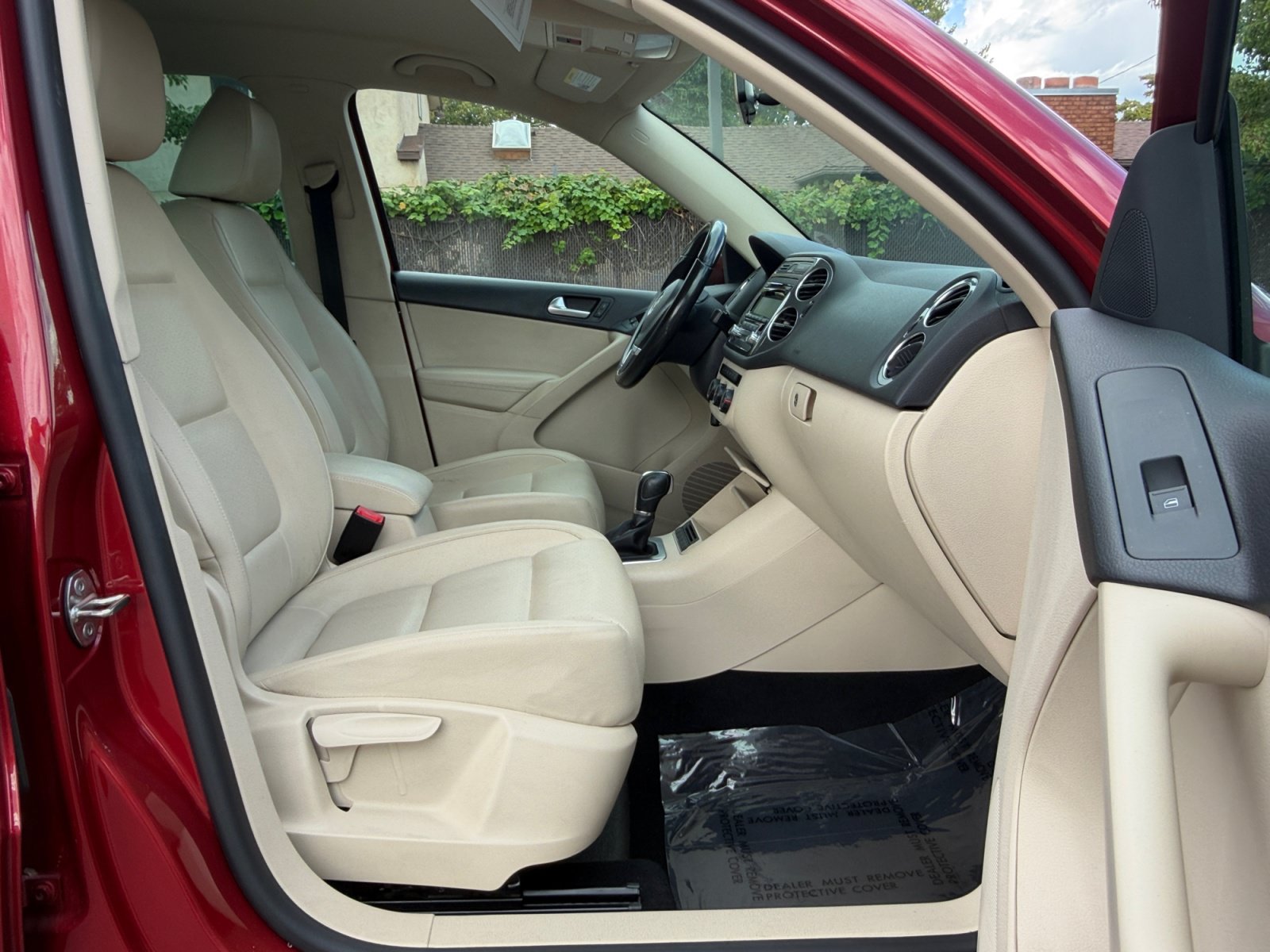 Used 2014 Volkswagen Tiguan SE AWD/4WD image 27