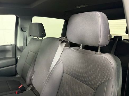 Used 2020 Chevrolet Silverado 1500 Custom w/ Custom Value Package AWD/4WD image 17