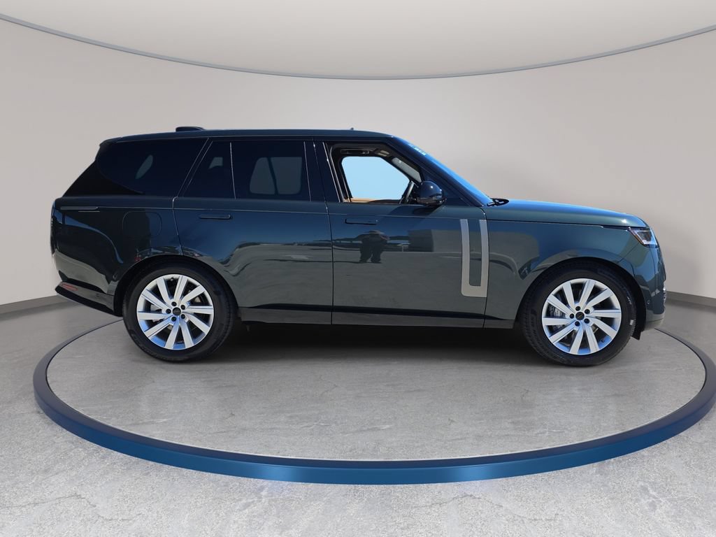 New 2026 Land Rover Range Rover SE AWD/4WD image 4