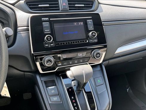 Used 2019 Honda CR-V LX image 10