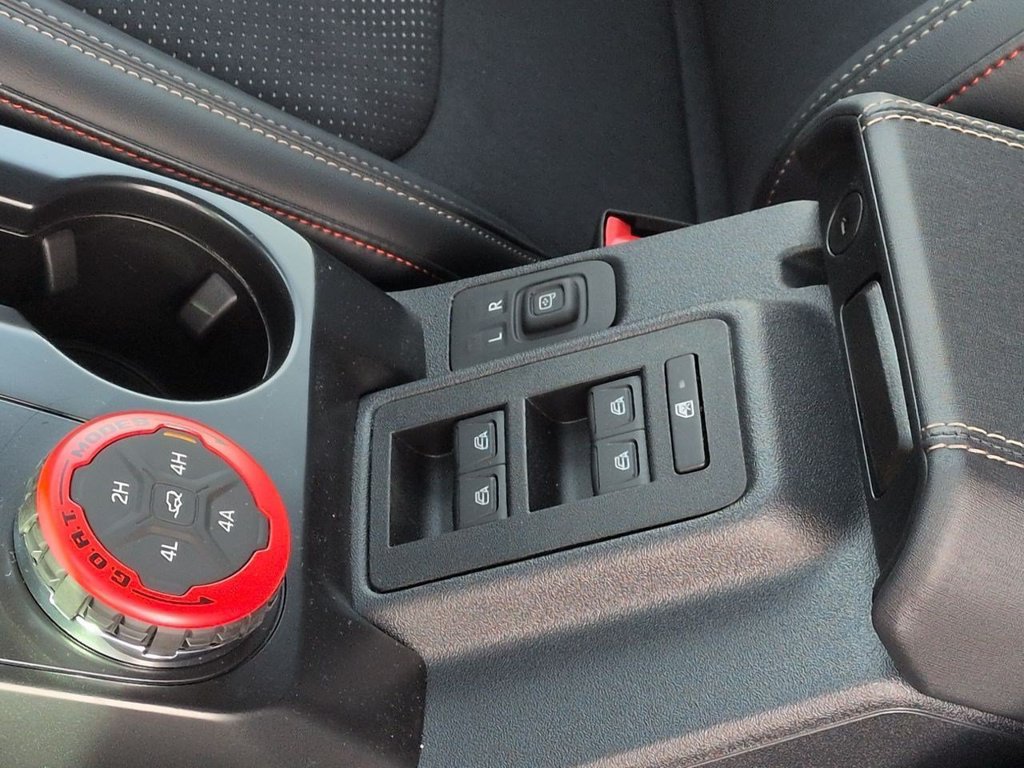 New 2025 Ford Bronco Raptor w/ Interior Carbon Fiber Pack AWD/4WD image 10