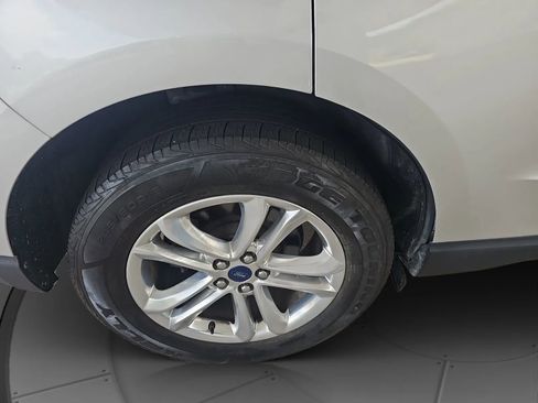 Used 2017 Ford Edge SEL w/ Equipment Group 201A image 24