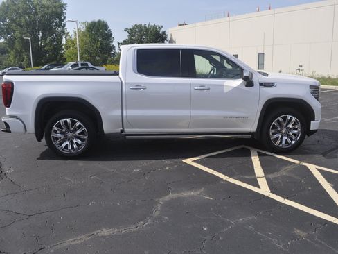 Used 2023 GMC Sierra 1500 Denali AWD/4WD image 8