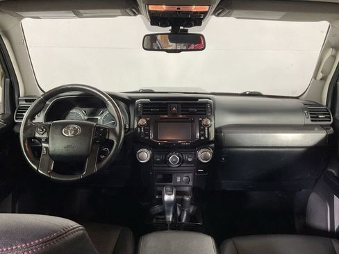 Used 2018 Toyota 4Runner TRD Off-Road AWD/4WD image 23