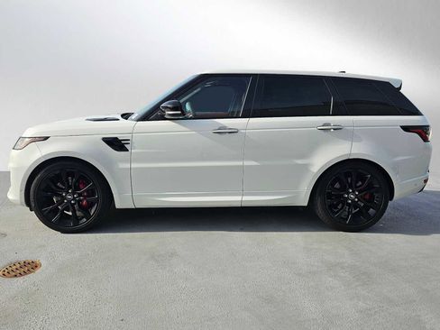 Used 2022 Land Rover Range Rover Sport HST image 2