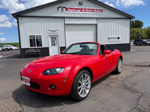 Used 2007 MAZDA MX-5 Miata Grand Touring RWD image 1