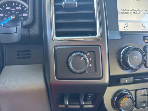 Used 2017 Ford F350 XLT image 15