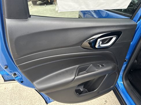 New 2026 Jeep Compass Latitude image 24