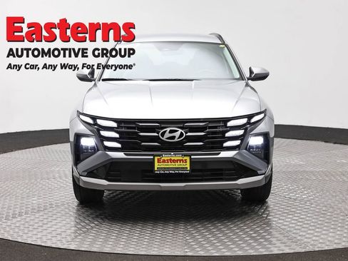 Used 2025 Hyundai Tucson SEL AWD/4WD image 2