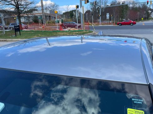 Used 2018 Honda Accord Sport image 11