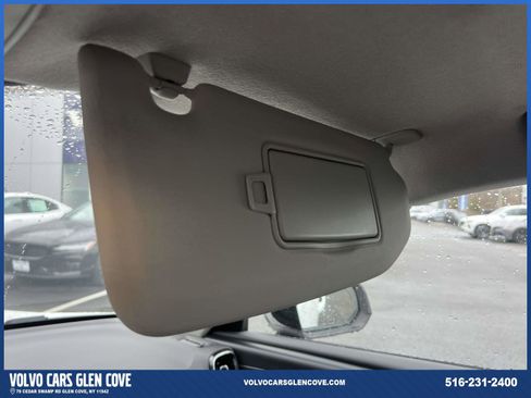 Certified 2026 Volvo XC40 B5 Plus w/ Protection Package Premier AWD/4WD image 32