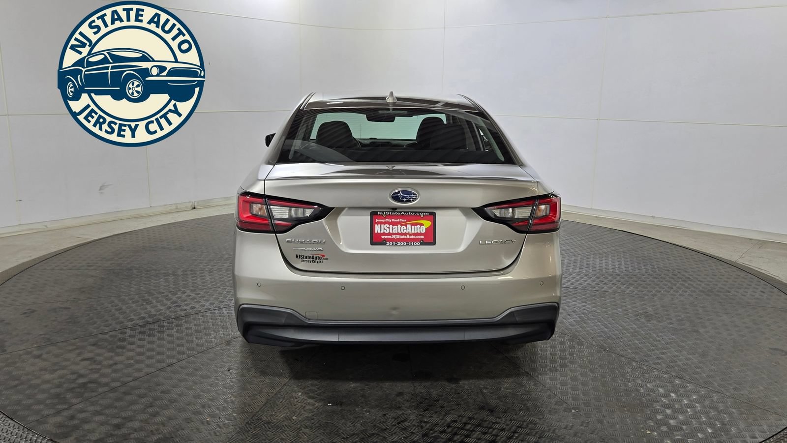 Used 2020 Subaru Legacy Limited AWD/4WD image 6