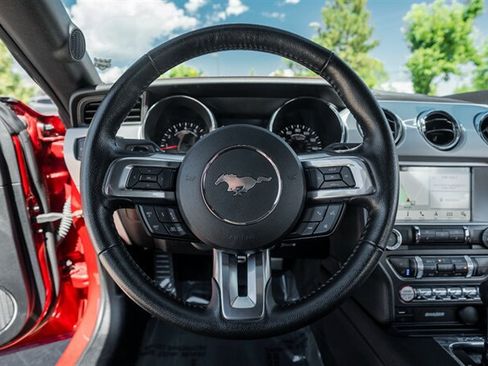 Used 2016 Ford Mustang GT RWD image 26