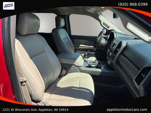 Used 2018 Ford Expedition Max XLT AWD/4WD image 36