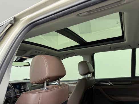 Used 2017 BMW X3 xDrive28i image 18