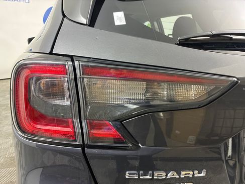 Used 2023 Subaru Outback Limited image 8