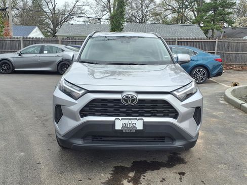 Certified 2025 Toyota RAV4 XLE FWD image 31