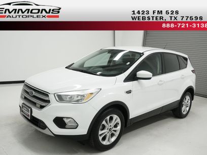 Used 2017 Ford Escape SE