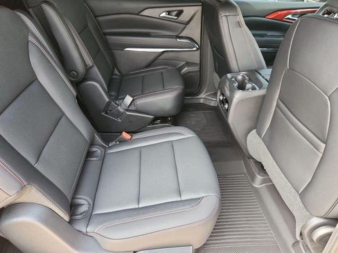 Used 2026 Chevrolet Traverse Z71 w/ Driver Confidence Package AWD/4WD image 27