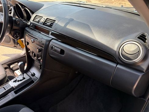 Used 2009 MAZDA MAZDA3 i Touring Value image 27