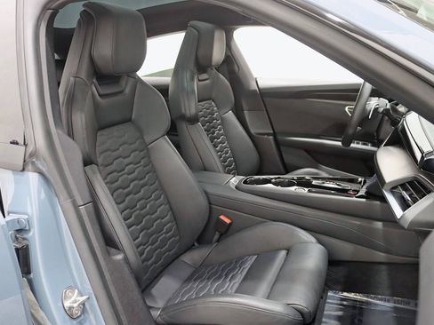 Used 2022 Audi e-tron GT Premium Plus w/ Performance Package image 23