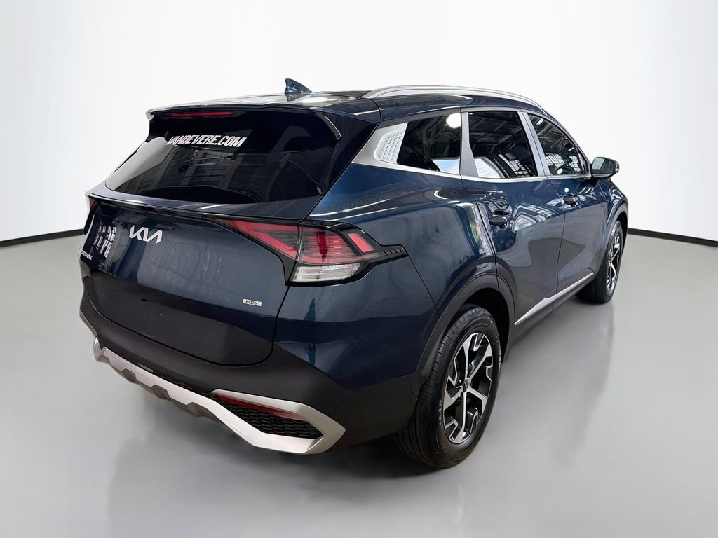 Used 2023 Kia Sportage EX AWD/4WD image 9
