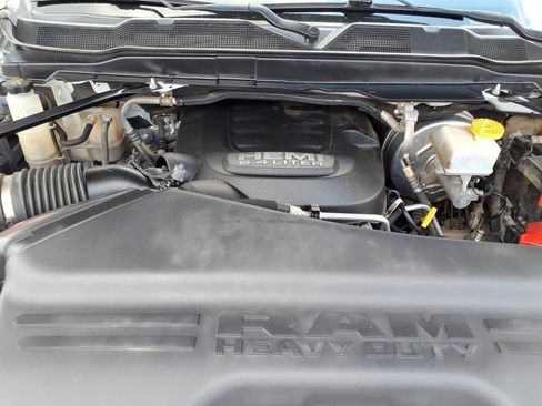 Used 2022 RAM 2500 Tradesman AWD/4WD image 11