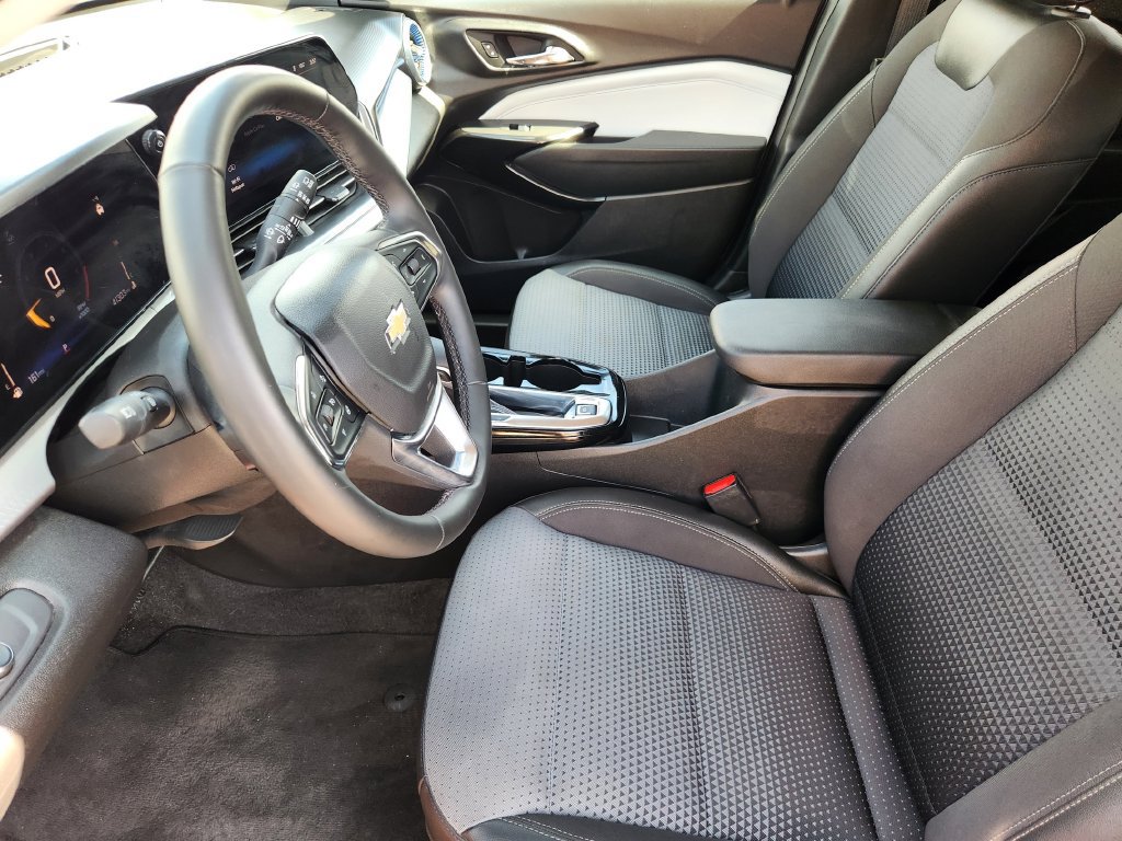 Used 2024 Chevrolet Trax LT w/ Driver Confidence Package FWD image 12