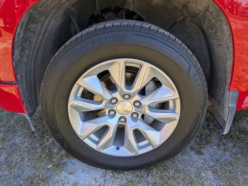 Certified 2024 Chevrolet Silverado 1500 Custom image 11