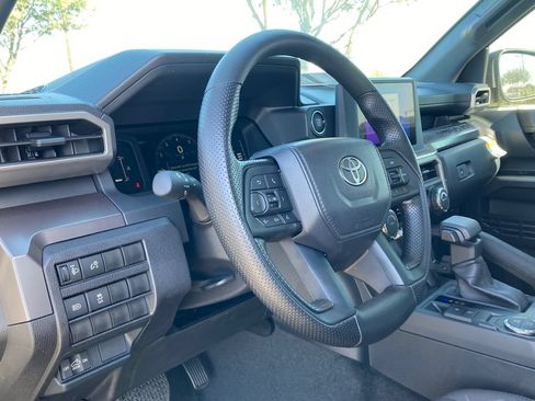 New 2026 Toyota Tacoma TRD Off-Road AWD/4WD image 8