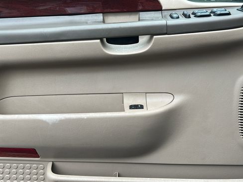 Used 2004 Ford Excursion Limited image 37