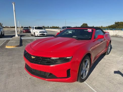 Used 2023 Chevrolet Camaro LT image 1