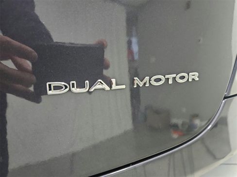 Used 2020 Tesla Model X Long Range image 30