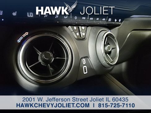 Used 2022 Chevrolet Blazer Premier w/ Enhanced Convenience Package AWD/4WD image 19