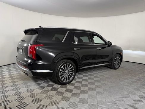 Used 2023 Hyundai Palisade Calligraphy FWD image 7