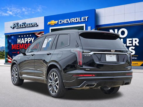 Certified 2023 Cadillac XT6 Sport w/ Technology Package AWD/4WD image 4