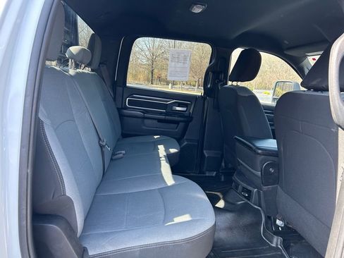 Used 2024 RAM 3500 SLT w/ Quick Order Package 2YG SLT image 45