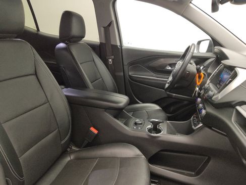 Used 2024 GMC Terrain SLT AWD/4WD image 21